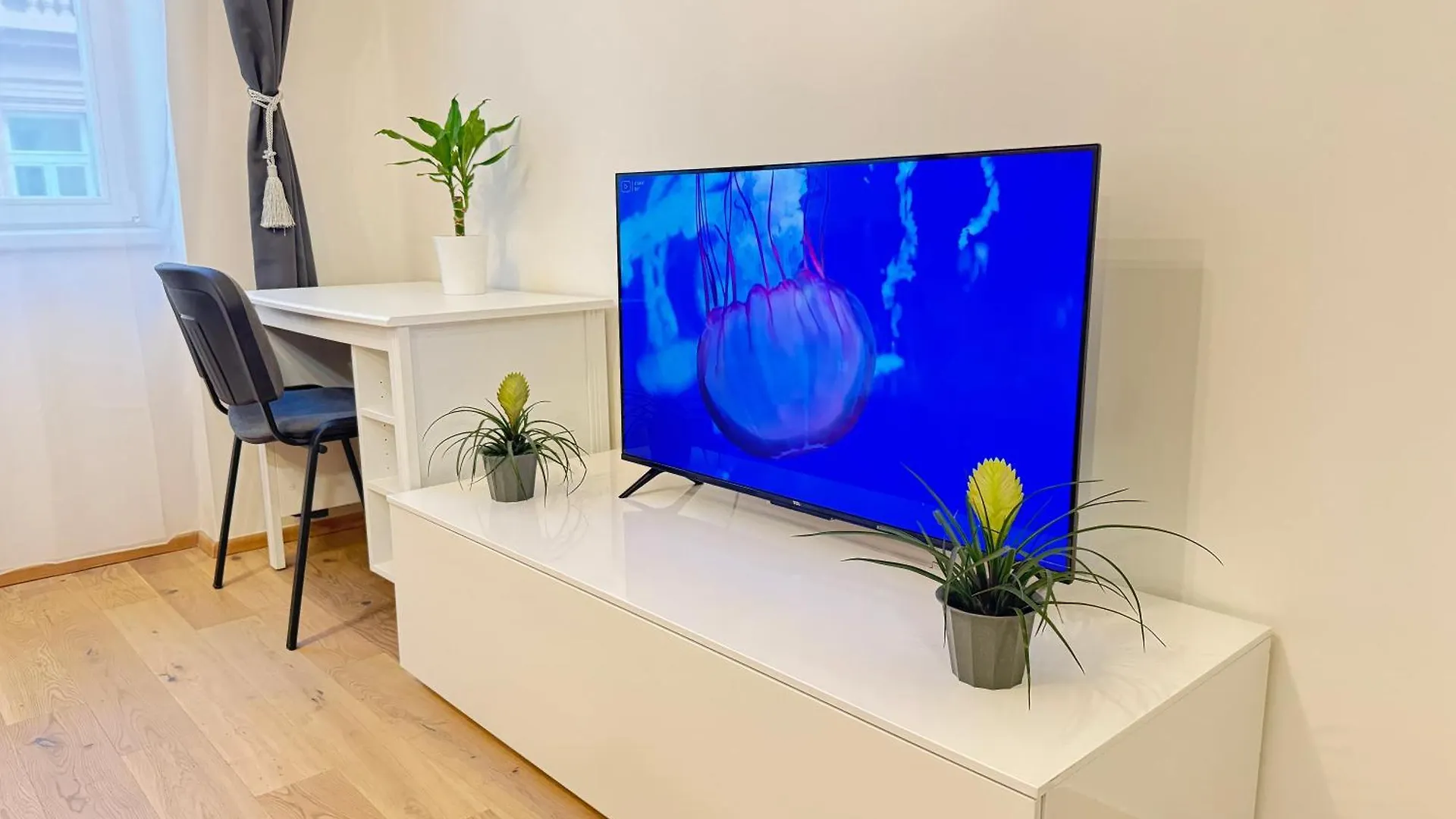 Free Parking - Cozy Apartment Near Vysehrad Railway Bridge Praga