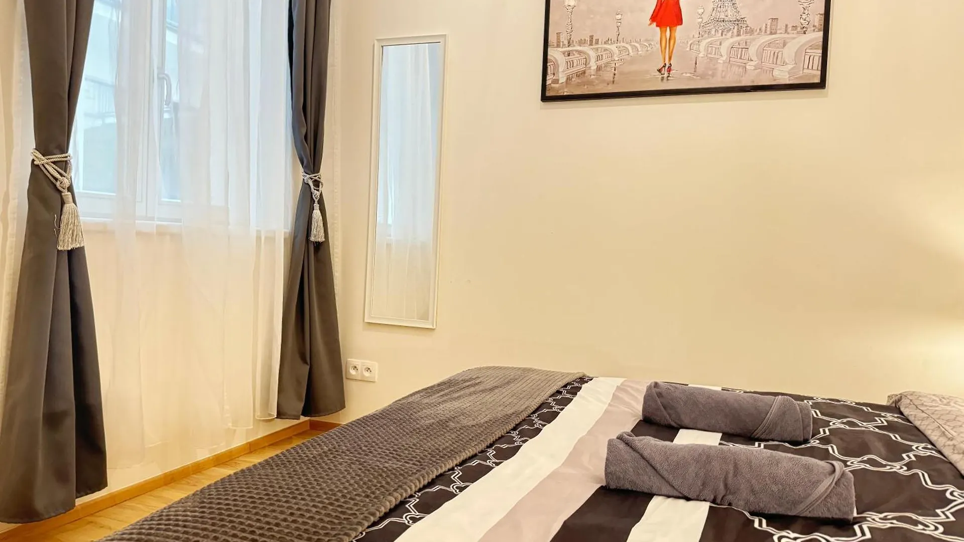 Free Parking - Cozy Apartment Near Vysehrad Railway Bridge Praga