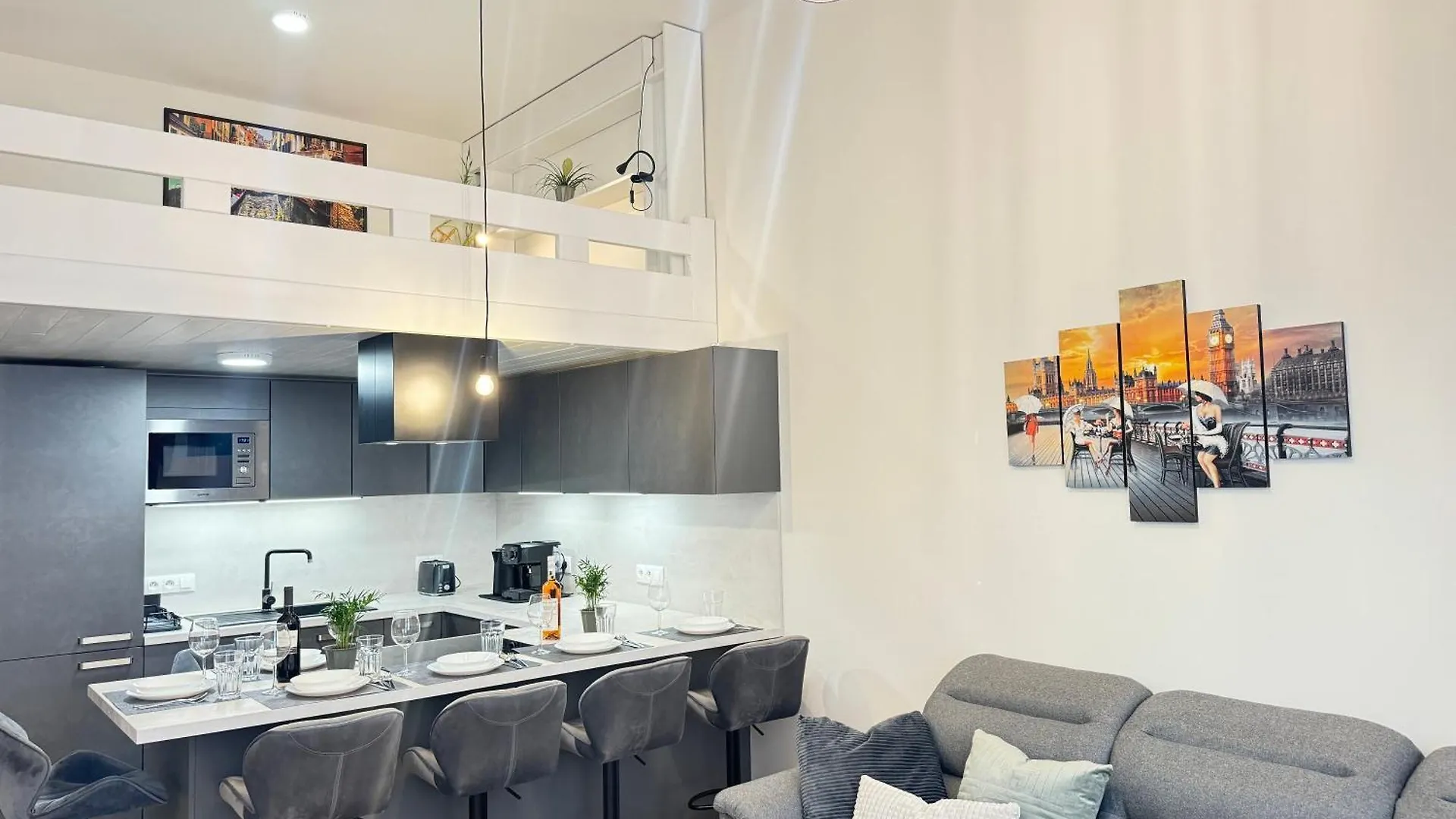 Free Parking - Cozy Apartment Near Vysehrad Railway Bridge Praga