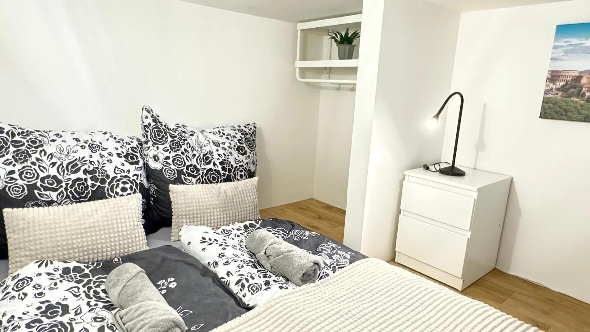 Free Parking - Cozy Apartment Near Vysehrad Railway Bridge Praga